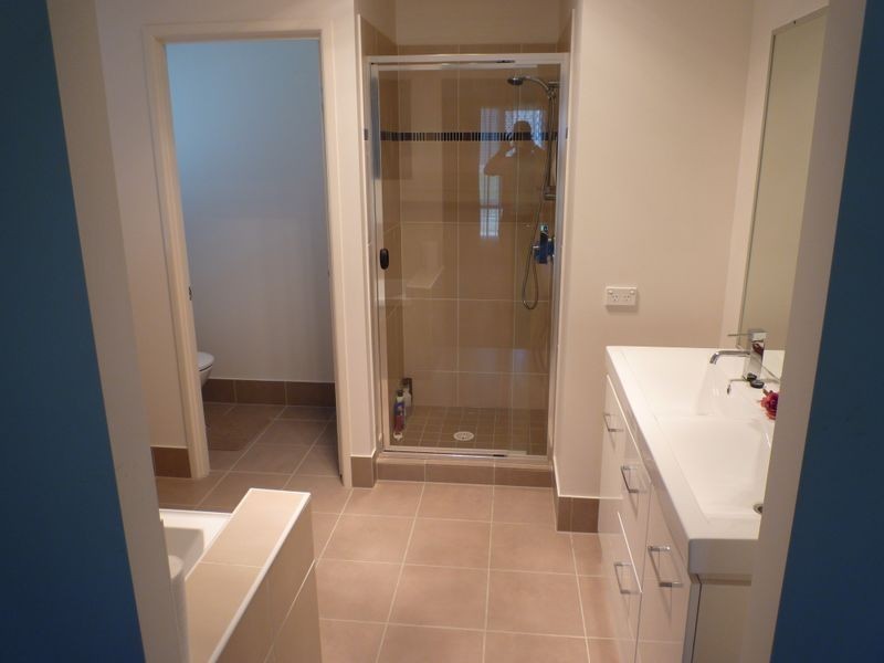 14 Truscot Court, Fernvale QLD 4306