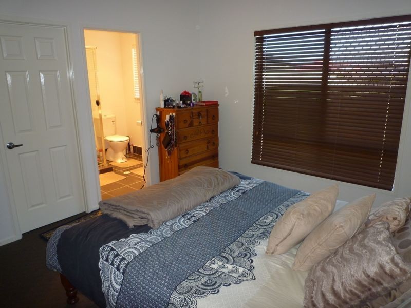 14 Truscot Court, Fernvale QLD 4306