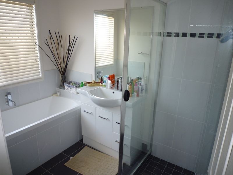 14 Truscot Court, Fernvale QLD 4306