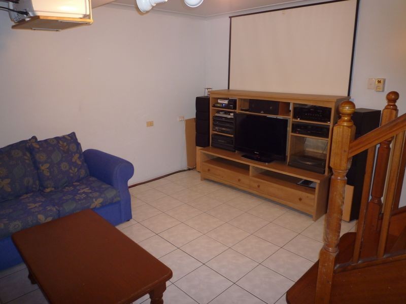 185 Blackstone Road, Silkstone QLD 4304