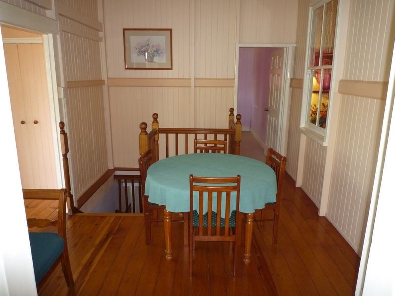 185 Blackstone Road, Silkstone QLD 4304