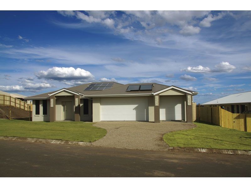 11 Iris Court, Yamanto QLD 4305
