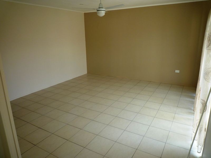 43 Selwyn Street, North Booval QLD 4304