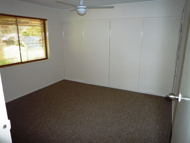 43 Selwyn Street, North Booval QLD 4304