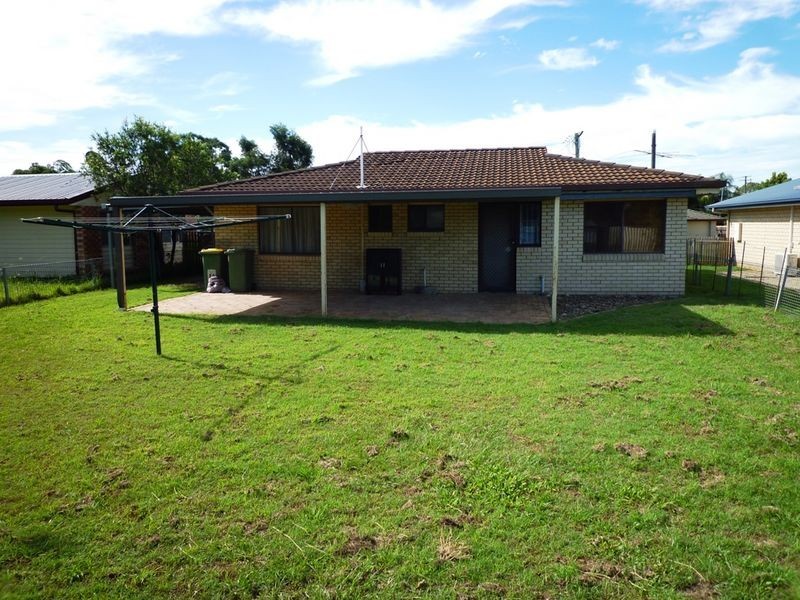 43 Selwyn Street, North Booval QLD 4304