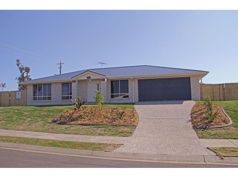2 Petal Place, Yamanto QLD 4305