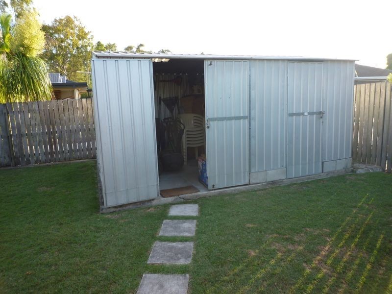 18 Sheppey Place, Yamanto QLD 4305