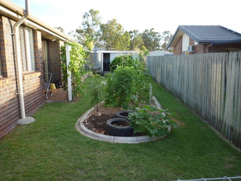 18 Sheppey Place, Yamanto QLD 4305