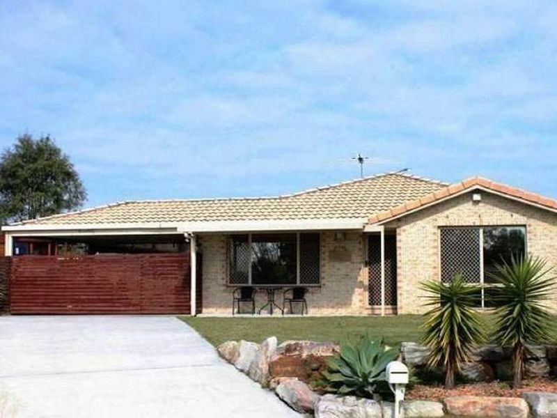 4 Pinkwood Court, Yamanto QLD 4305