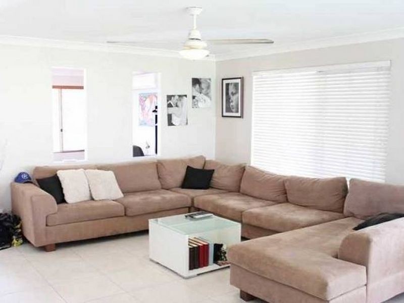 4 Pinkwood Court, Yamanto QLD 4305