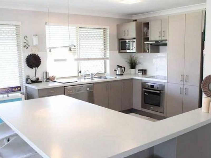 4 Pinkwood Court, Yamanto QLD 4305