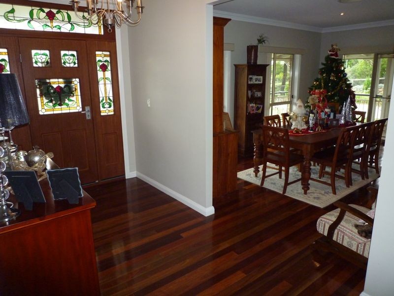 16 Junwood Court, Deebing Heights QLD 4306