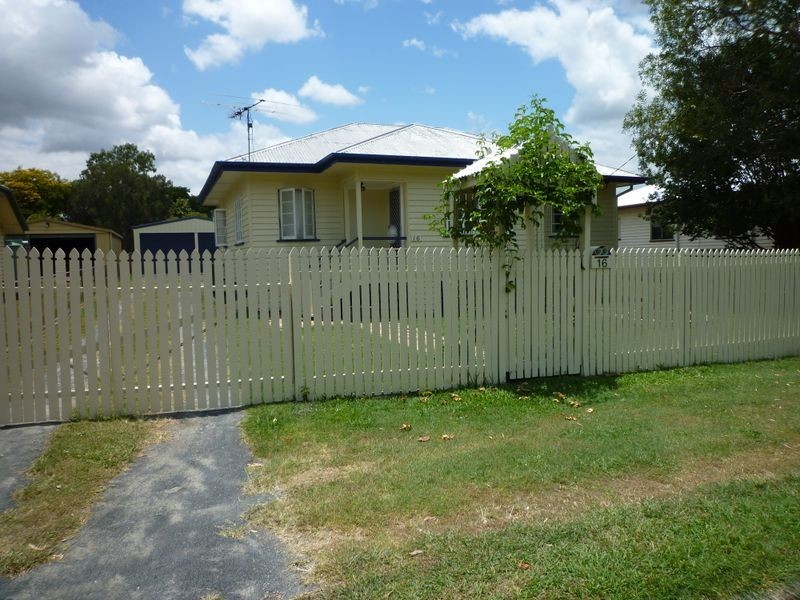 16 Vineyard street, One Mile QLD 4305