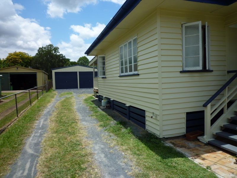 16 Vineyard street, One Mile QLD 4305