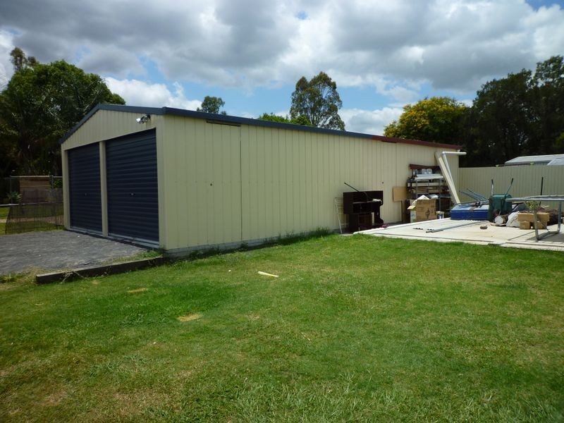 16 Vineyard street, One Mile QLD 4305