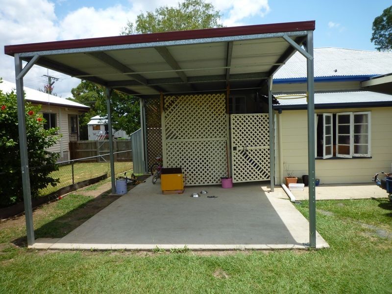 16 Vineyard street, One Mile QLD 4305