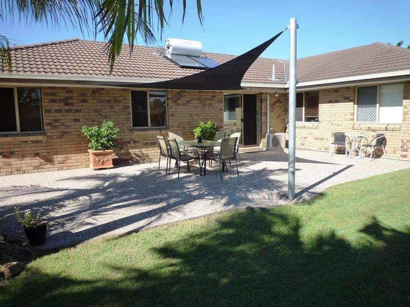 4 Oregon Close, Yamanto QLD 4305