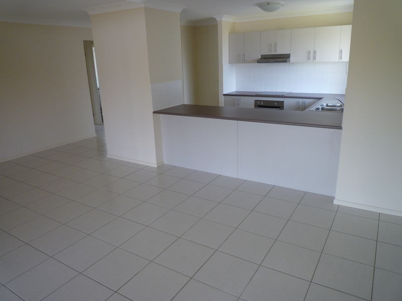 6 Dalray, Raceview QLD 4305