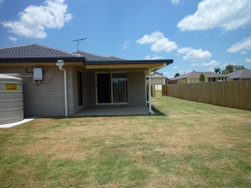 6 Dalray, Raceview QLD 4305