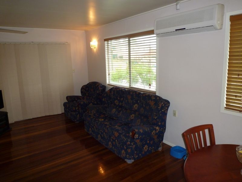 1 Raymond, North Ipswich QLD 4305