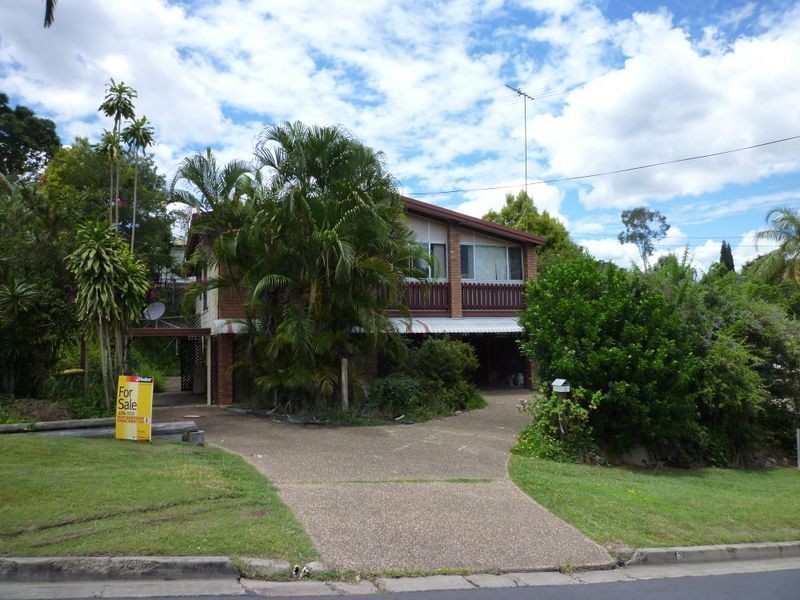 3 Pitceathly, Bundamba QLD 4304