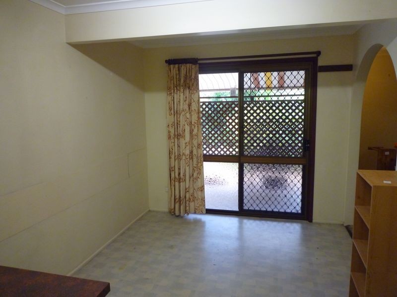 3 Pitceathly, Bundamba QLD 4304