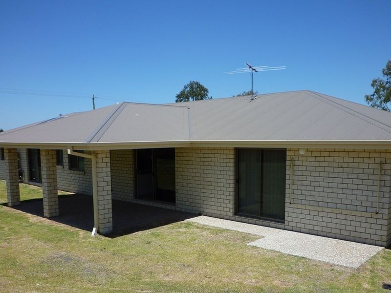 44 Tulip, Yamanto QLD 4305