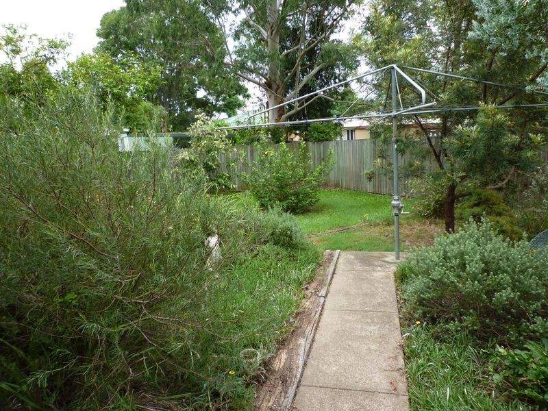 10 Baillieston, Leichhardt QLD 4305