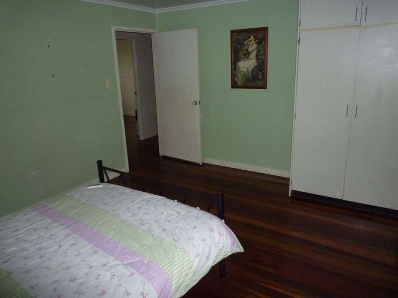 10 Baillieston, Leichhardt QLD 4305