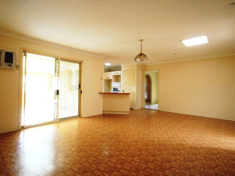 66 Deebing Creek Road, Yamanto QLD 4305