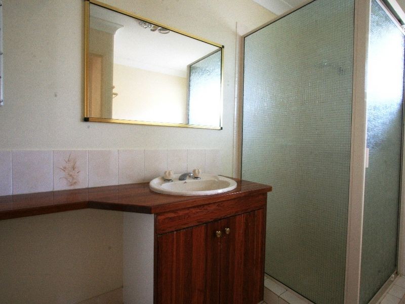 66 Deebing Creek Road, Yamanto QLD 4305