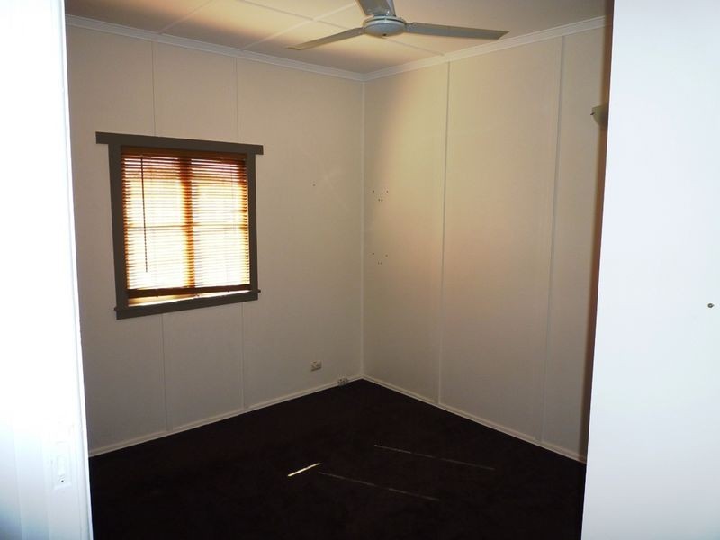 23 Deebing Street, West Ipswich QLD 4305