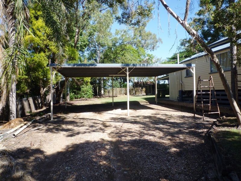 15 Elms Street, Bundamba QLD 4304