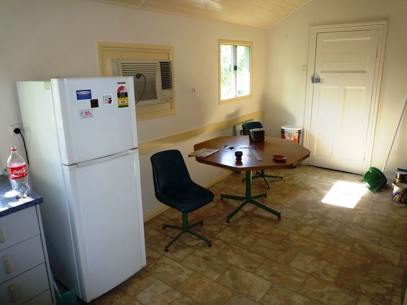 2/21 Heit Street, Willowbank QLD 4306