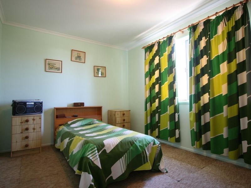 122 Moores Pocket Road, Moores Pocket QLD 4305