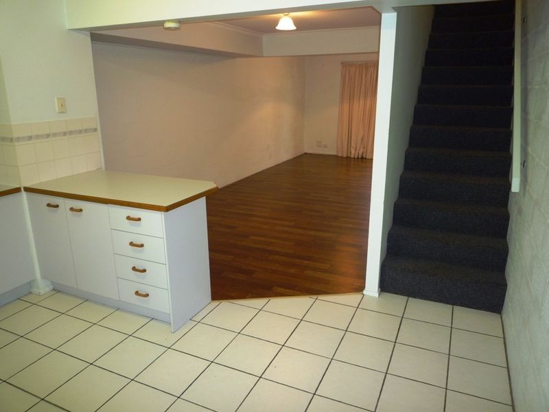 5/32 Lindsay Street, Bundamba QLD 4304