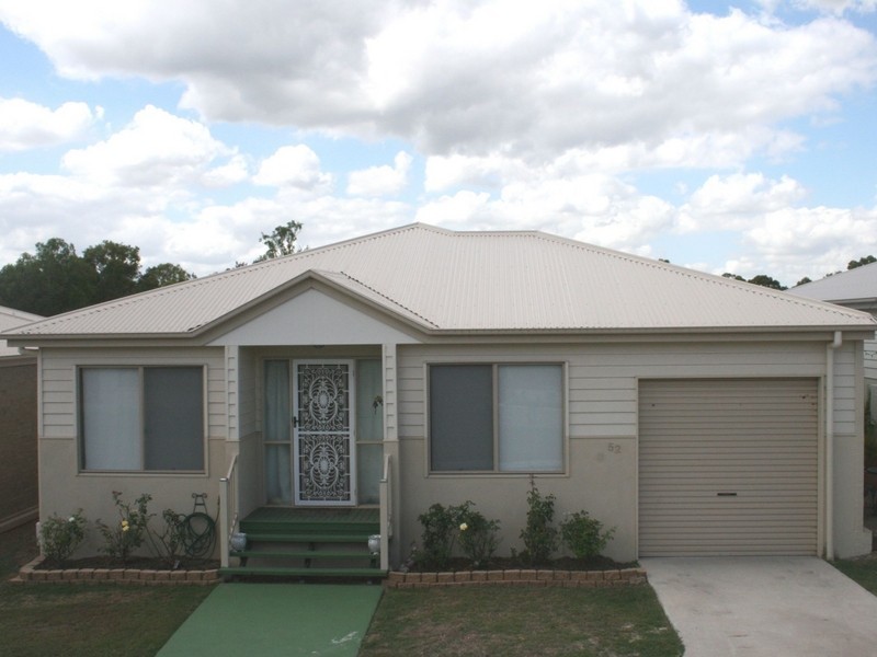 52/45 Sealy Street, Silkstone QLD 4304