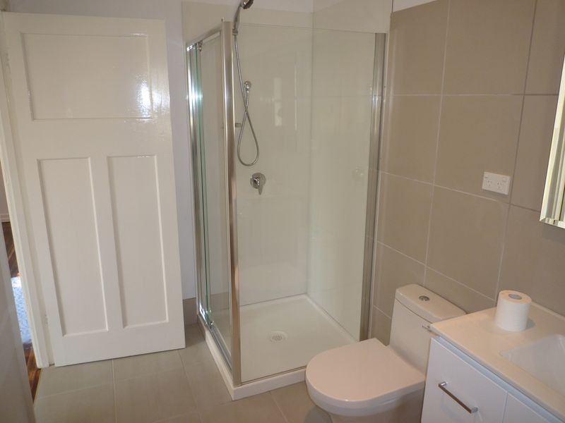 2 Cambridge Street, Silkstone QLD 4304