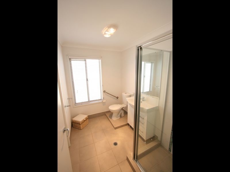 20/45 SEALY STREET, Silkstone QLD 4304