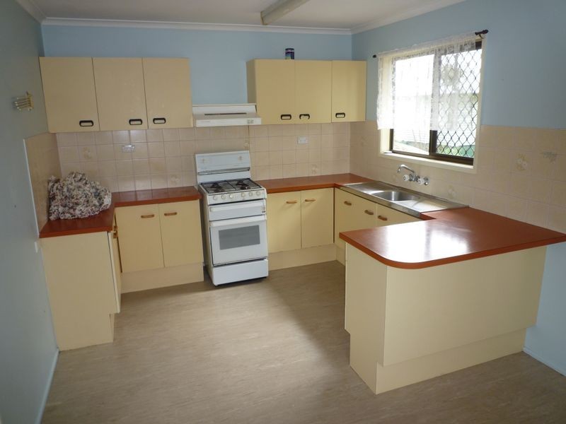 9B Perry Street, Churchill QLD 4305