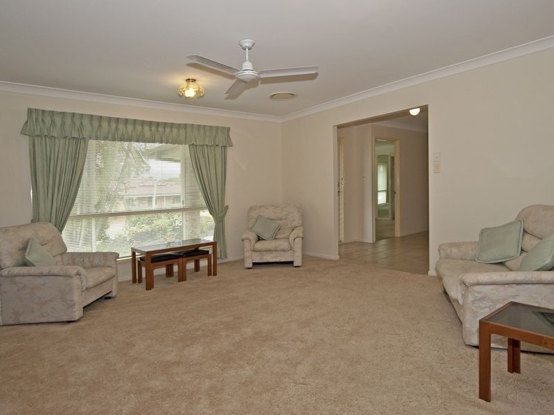 37 Jacana Crescent, Flinders View QLD 4305