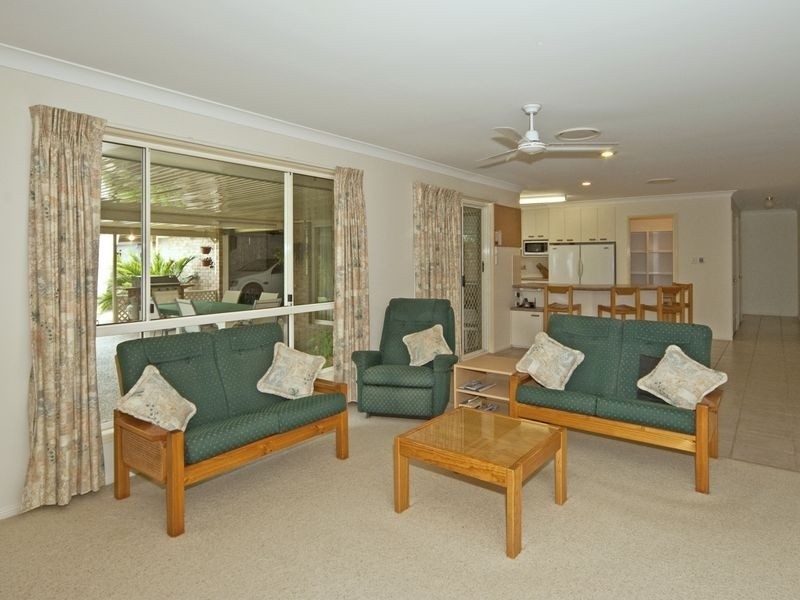 37 Jacana Crescent, Flinders View QLD 4305