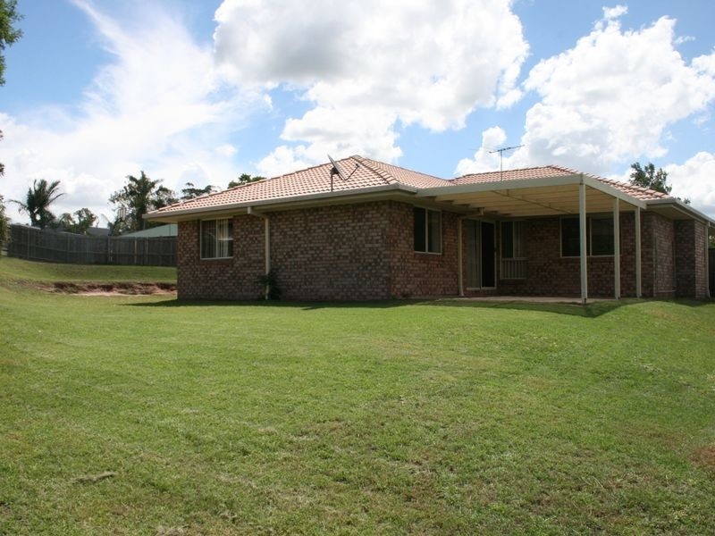 36 Sandalwood Drive, Yamanto QLD 4305