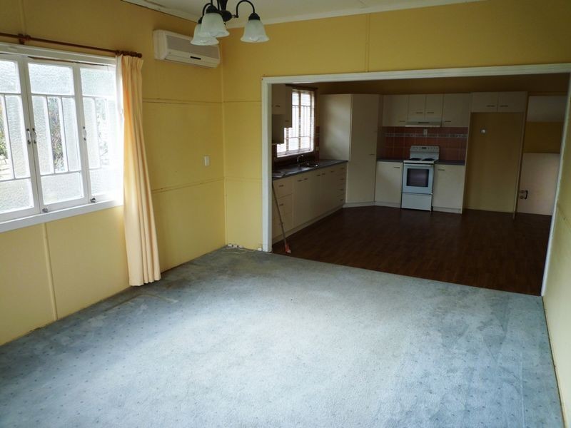 44 Bourke Street, Brassall QLD 4305