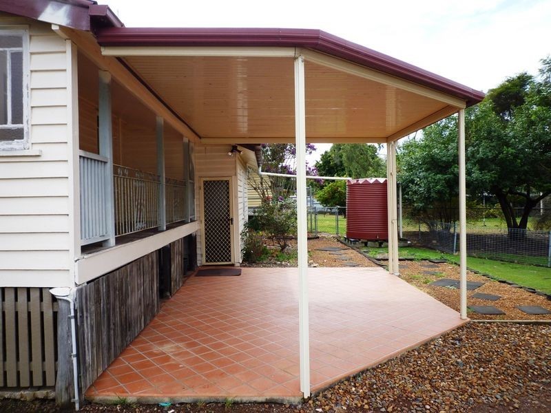 44 Bourke Street, Brassall QLD 4305