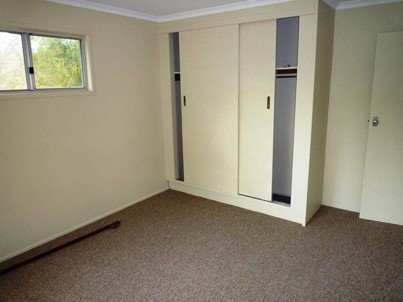 2 Albion Street, Brassall QLD 4305
