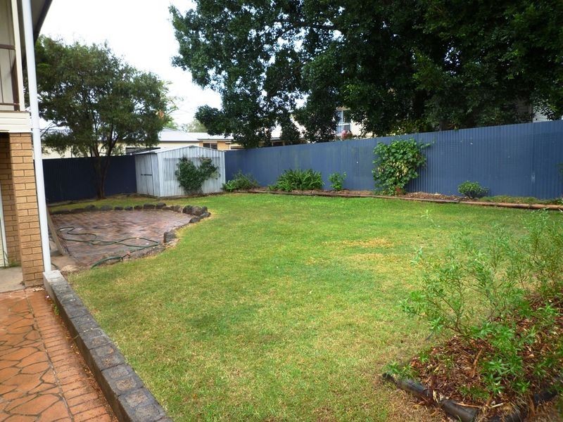 2 Albion Street, Brassall QLD 4305