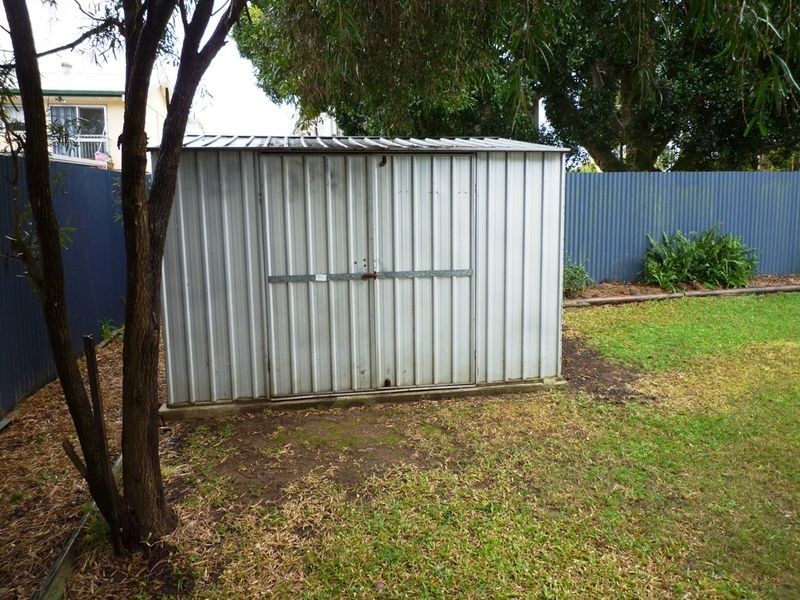 2 Albion Street, Brassall QLD 4305