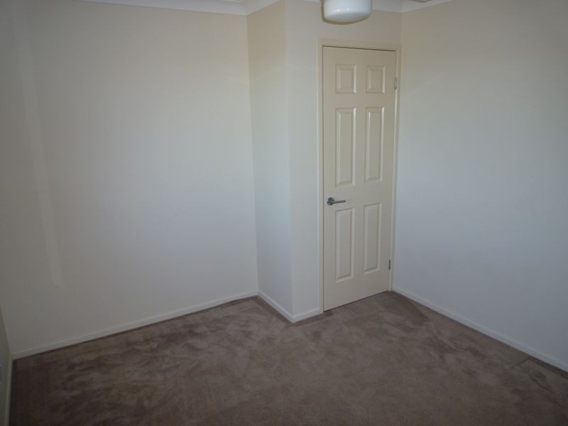 7 Lyndale Place, Fernvale QLD 4306