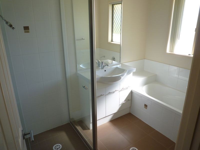 7 Lyndale Place, Fernvale QLD 4306